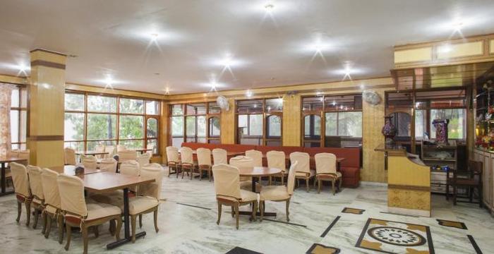 Hotel Shangri-La